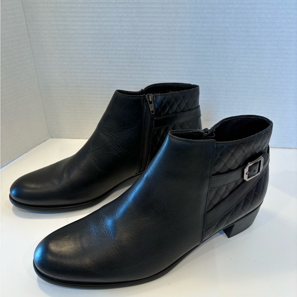 Munro Jolynn Black Leather Ankle Boots Size 13M -NEW - Picture 2 of 7